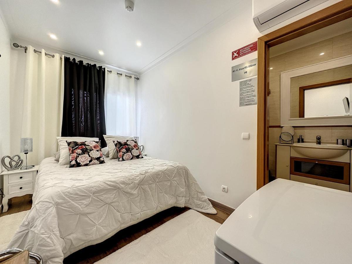 Bed And Breakfast Summer Cascade Pequeno Almoco Incluido アルヴォル エクステリア 写真
