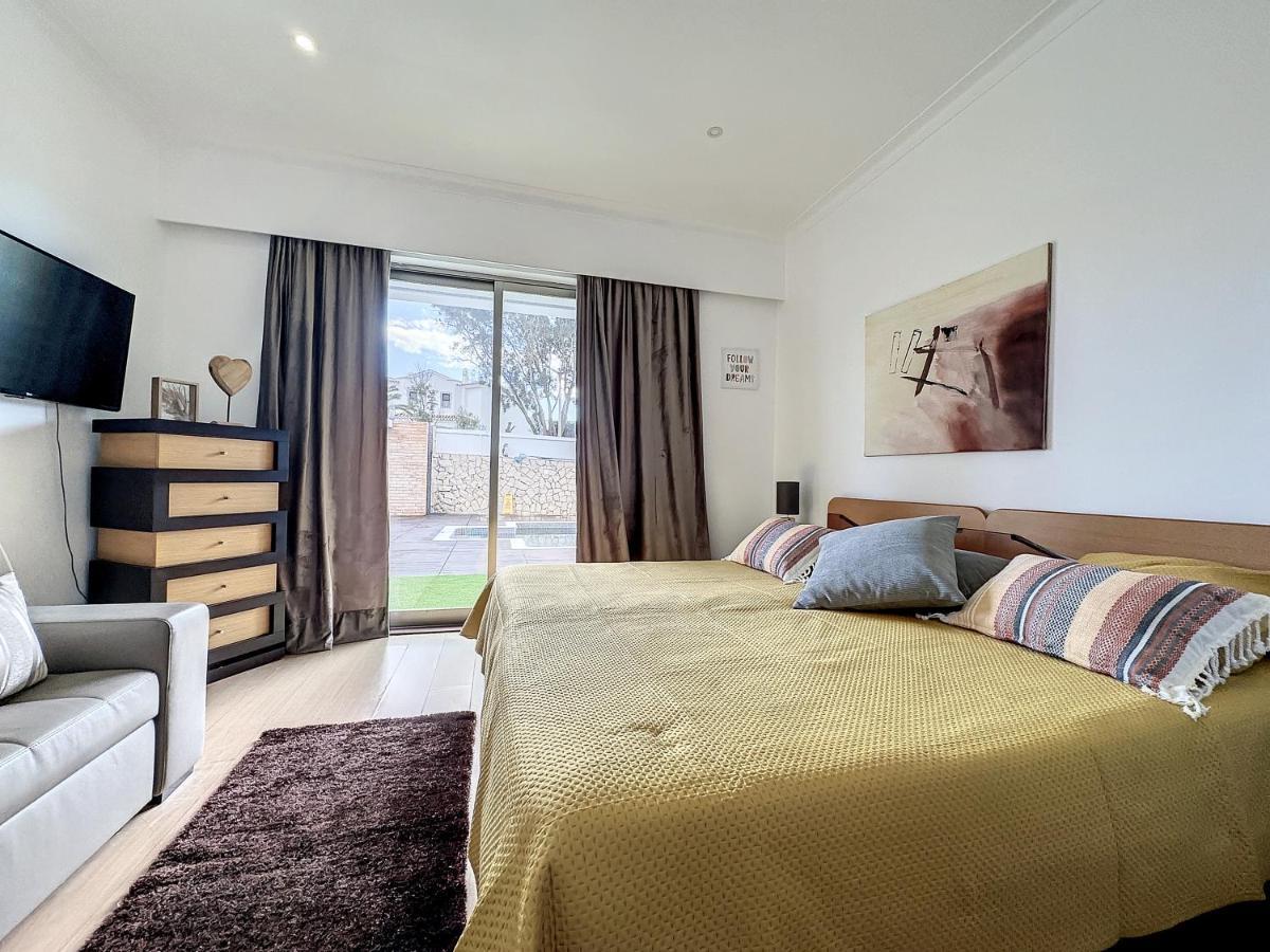 Bed And Breakfast Summer Cascade Pequeno Almoco Incluido アルヴォル エクステリア 写真